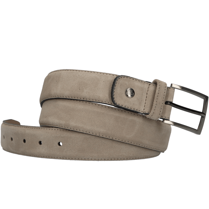 Taupe suède van Bommel De Belter 04.58 herenriem.

Artikelnummer: CBM-10011-22-03
